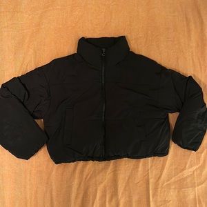 Cropped puffer jacket- black - Med